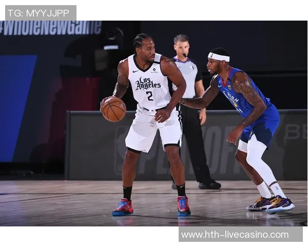 快船与掘金激战正酣企鹅直播带你全程直击精彩瞬间